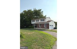 2014 S STATE Street, DOVER, DE 19901