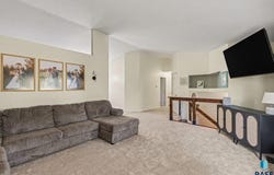 700 N Zelmer Dr, Tea, SD 57064