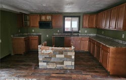 233 Main St, Bruin, PA 16022