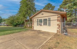 2115 Mitzi Ln, Jonesboro, AR 72405