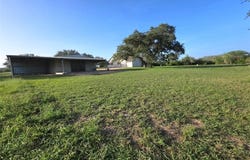 565 E Ward Street, Goliad, TX 77963