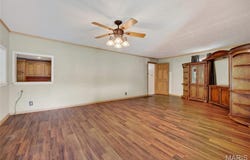 15905 Hardin Lane, St Robert, MO 65584