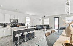 3419 W 109th Pl, Hialeah, FL 33018