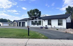 1337 Uinta Dr, Kemmerer, WY 83101