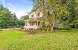 1404 Kristen Circle, Mogadore, OH 44260