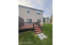 102 Player Ct Drive, Drums, PA 18222