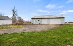 4518 S Hammerich Road, Mapleton, IL 61547