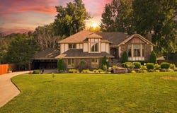 862 W Kingsway Drive, Springfield, MO 65810
