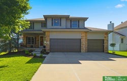 12427 S 79 Avenue, Papillion, NE 68046
