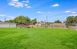 1010 N Main ST, Taylor, TX 76574