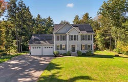 11 Bancroft Circle, Mont Vernon, NH 03057