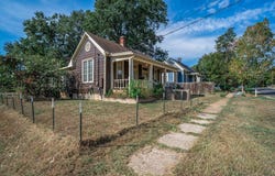 1106 E Bowie Street, Marshall, TX 75670