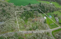 7630 NE Todd Dr, Corvallis, OR 97330