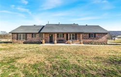 13878 Greasy Valley Road, Prairie Grove, AR 72753