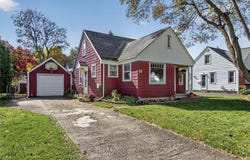 97 Glenthorne Rd, Rochester, NY 14615