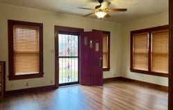 507 Ave G NW, Childress, TX 79201