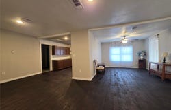 409 E Houston Street, Mexia, TX 76667