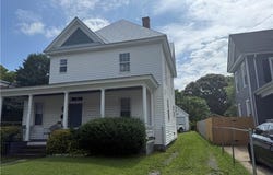 206 Saint James Avenue, Suffolk, VA 23434