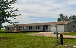 27229 State Highway 264, Worthington, MN 56187