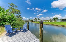 302 DONA Drive, NOKOMIS, FL 34275