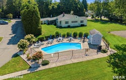 25 Sunset Road, Old Saybrook, CT 06475