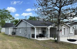 203 South 5th Street, Highlands, TX 77562