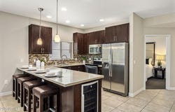 5450 E DEER VALLEY Drive, Phoenix, AZ 85054