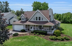 5746 Stone Road, Lockport, NY 14094