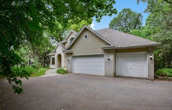 1266 Deerwood Drive, Eagan, MN 55123