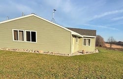 1637 N State Road N, Ionia, MI 48846
