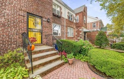 1114 Mace Avenue, Bronx, NY 10469