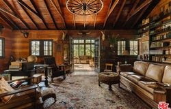21007 Waveview Dr, Topanga, CA 90290