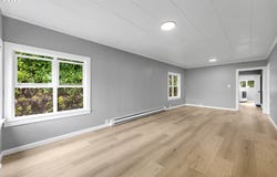 1065 7TH Ave, Longview, WA 98632