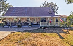 3320 Privilege Creek Rd, Pipe Creek, TX 78063