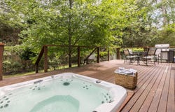 5 16TH ST, East Hampton, NY 11937