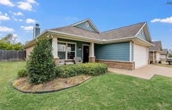 905 Heston Circle, Robinson, TX 76706