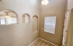 6653 E Braly Avenue E, Fresno, CA 93727