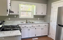 2315 Pine Grove Rd, Winfield, TN 37892