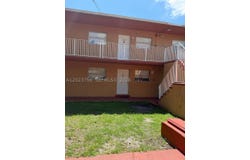 1245 W 24th St, Hialeah, FL 33010