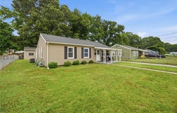 1521 Morgan Drive, Hampton, VA 23663