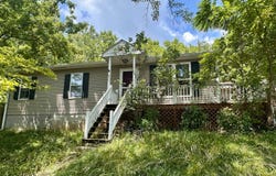 166 E State Rd, Cleves, OH 45002