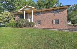 161 Flintlock Circle, Bristol, VA 24201