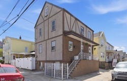 43 Bank St, Elizabeth City, NJ 07201-2703