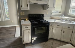 6690 WHITTEN PINE Dr, Memphis, TN 38134
