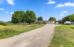 721 Oak Avenue S, Maple Lake, MN 55358