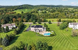 11 BAKER Way, PENNINGTON, NJ 08534