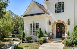 2301 LONGLEAF WAY, VESTAVIA HILLS, AL 35243