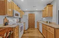14019 NE 20TH Ave, Vancouver, WA 98686