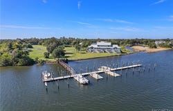 2857 N Rivers Edge Boulevard, Crystal River, FL 34429