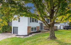100 N langley Drive, Ellettsville, IN 47429